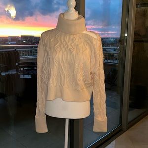 Paige cropped Raundi cable knit cold shoulder sweater size M